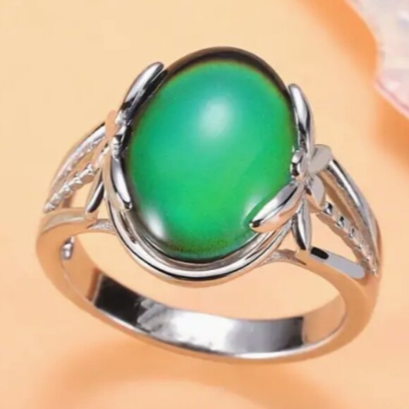Dragonfly Design Band - Boho Style Mood Stone - Color Changing Ring - Stainless - Picture 2 of 5
